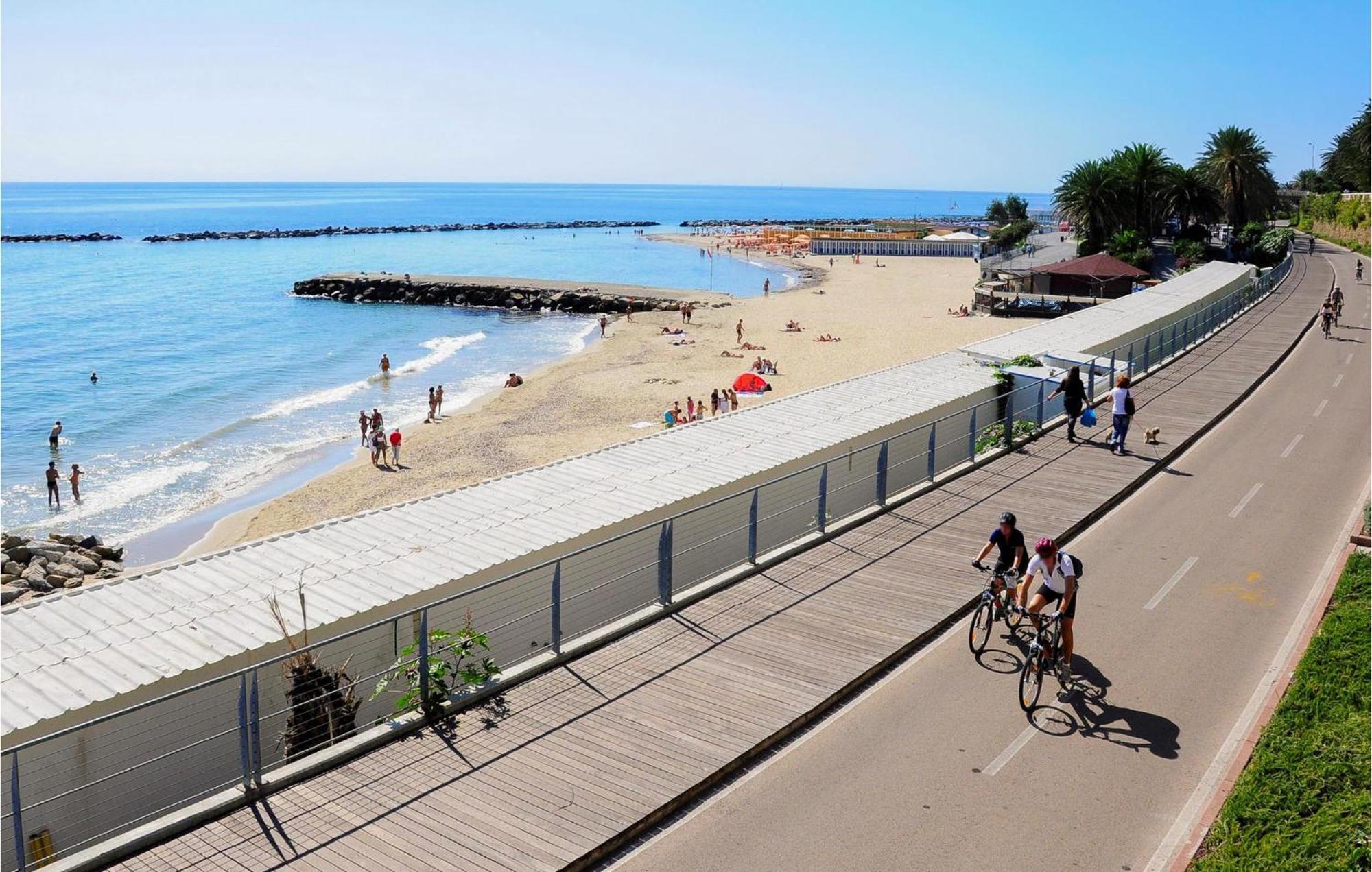 Appartamento Casa delle Rondini Santo Stefano al Mare Esterno foto